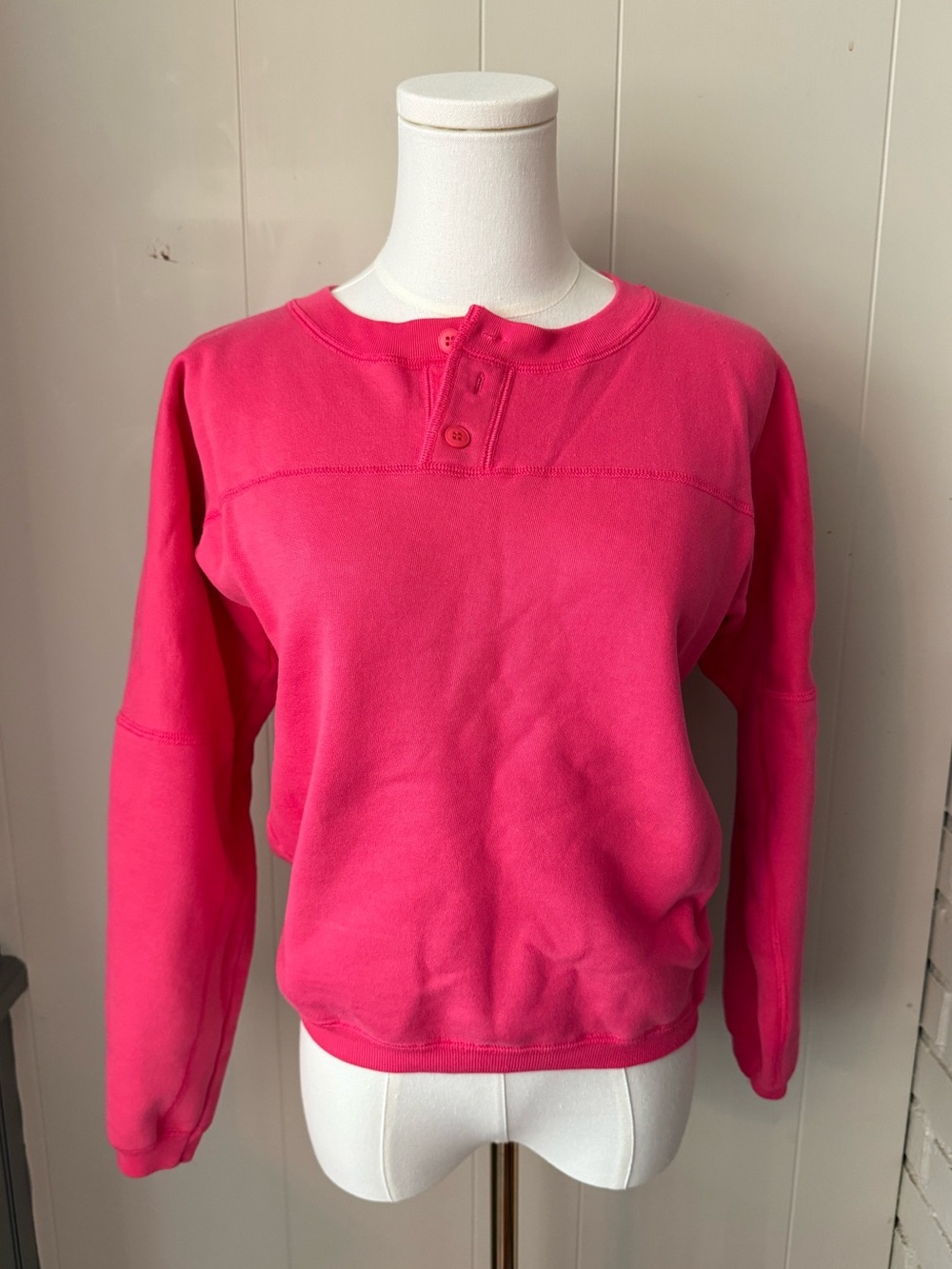 Vintage GAP Sport Henley Sweatshirt